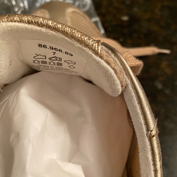 Gabor Helen Rolling Soft Trainers. - Picture 6 of 13